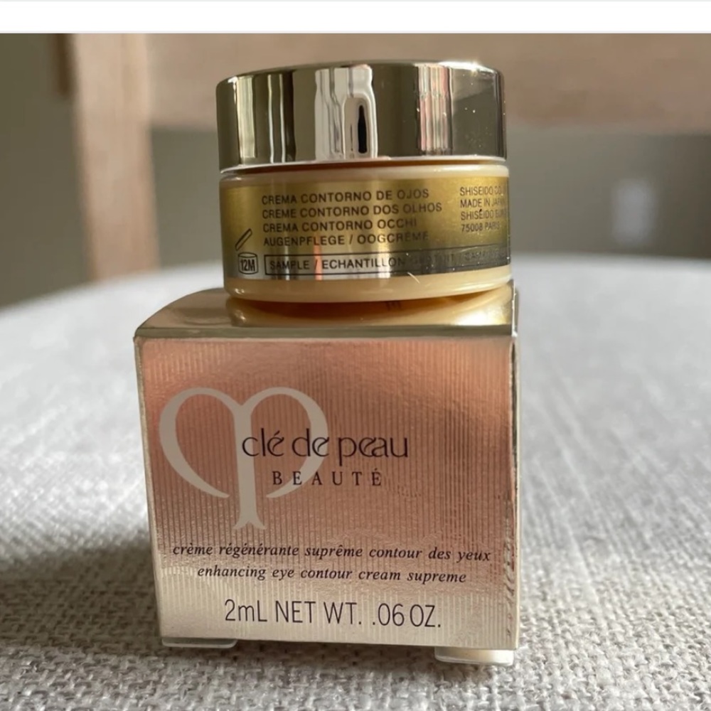 Clea De Peau Beaute’ ENHANCING EYE CONTOUR CREAM SUPREME 2ml(Full size 280$)